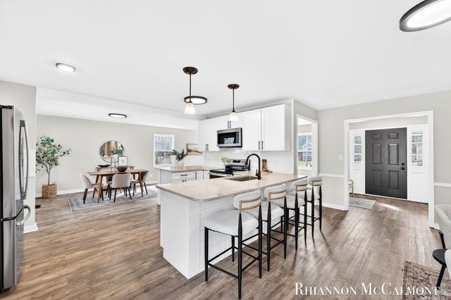 16151 Terrace Road, Spring Lake, MI 49456