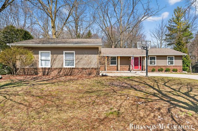 16151 Terrace Road, Spring Lake, MI 49456