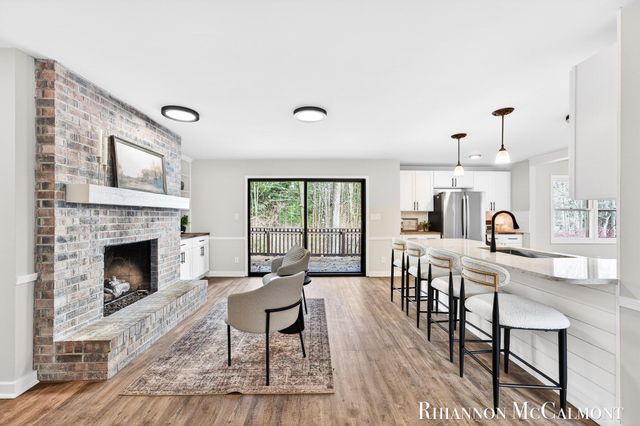 16151 Terrace Road, Spring Lake, MI 49456