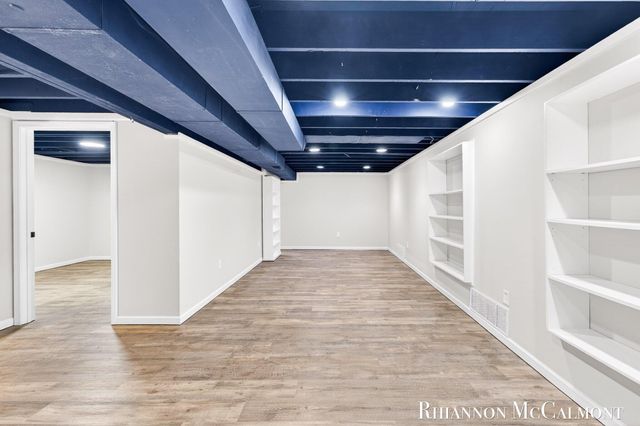 16151 Terrace Road, Spring Lake, MI 49456