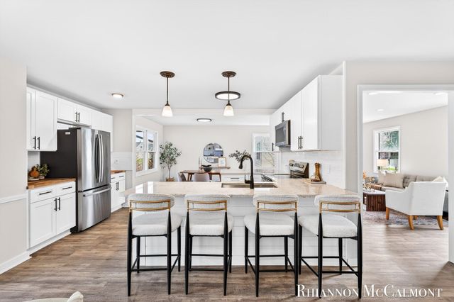 16151 Terrace Road, Spring Lake, MI 49456