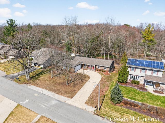 16151 Terrace Road, Spring Lake, MI 49456