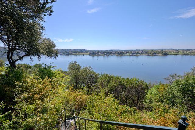 1203 Horizon Court, Granbury, TX 76049