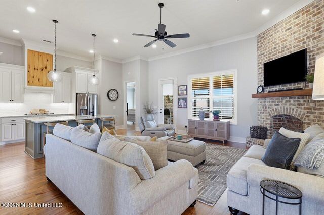 1124 Old Court Crossing, Flowood, MS 39232
