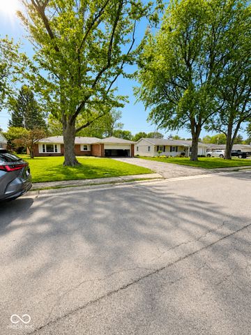 2105 W Purdue Avenue, Muncie, IN 47304