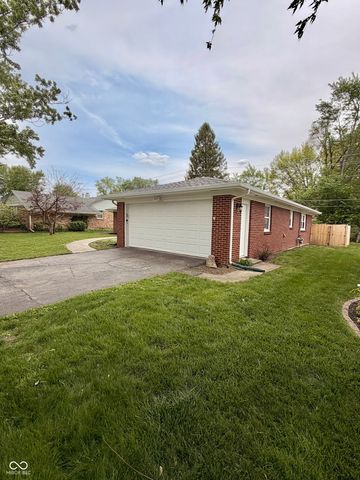 2105 W Purdue Avenue, Muncie, IN 47304