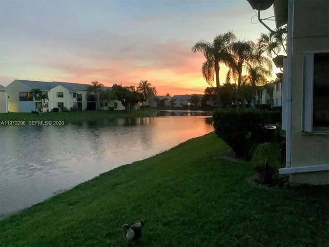 980 Constitution Dr 980J, Homestead, FL 33034