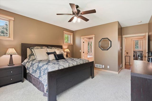 1415 Thelen Farm Trail, Houlton, WI 54082