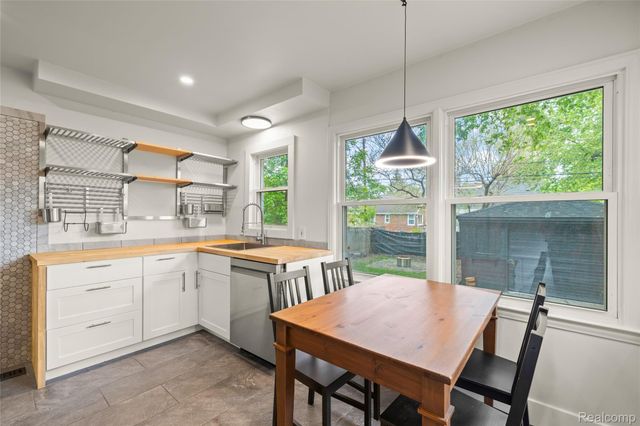 1916 Kalama Avenue, Royal Oak, MI 48067