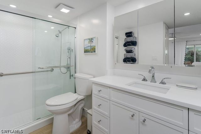 3420 Gulf Shore BLVD N 14, Naples, FL 34103