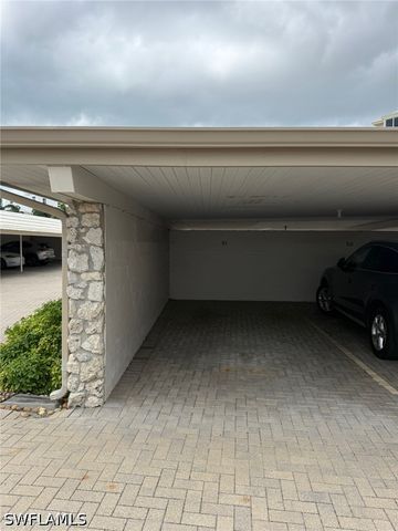 3420 Gulf Shore BLVD N 14, Naples, FL 34103