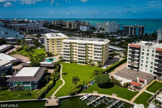 3420 Gulf Shore BLVD N 14, Naples, FL 34103