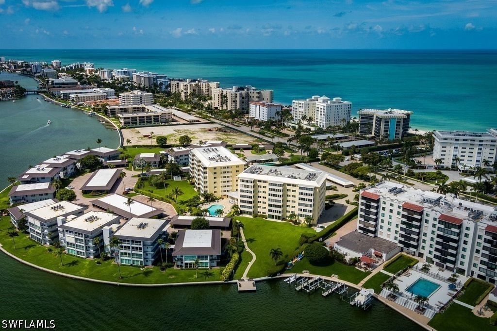 3420 Gulf Shore BLVD N 14, Naples, FL 34103