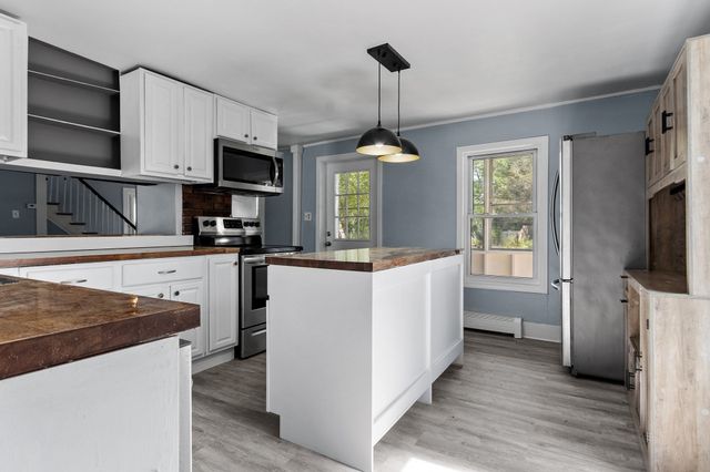 124 Southbridge Rd, Warren, MA 01083
