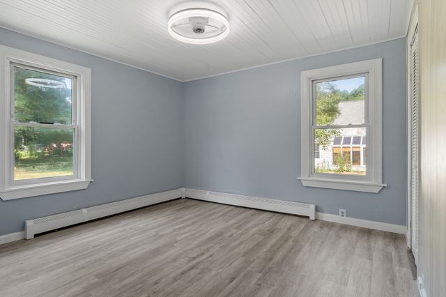 124 Southbridge Rd, Warren, MA 01083