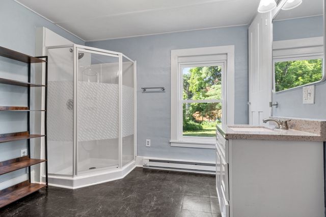 124 Southbridge Rd, Warren, MA 01083