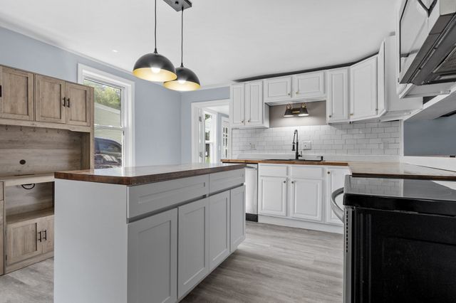 124 Southbridge Rd, Warren, MA 01083