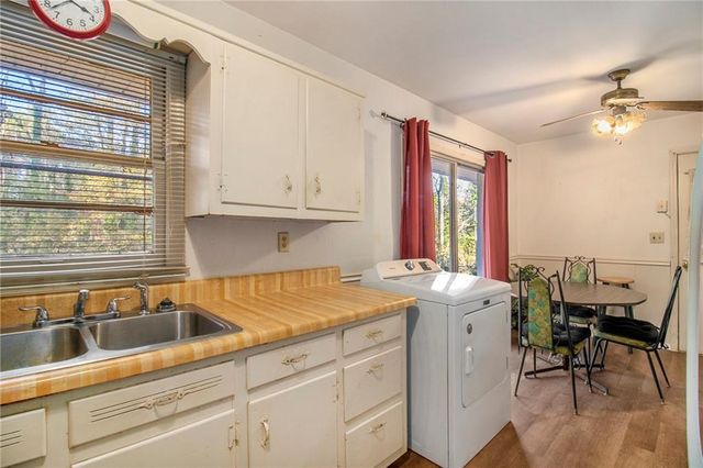 4128 Lindsey Drive, Decatur, GA 30035