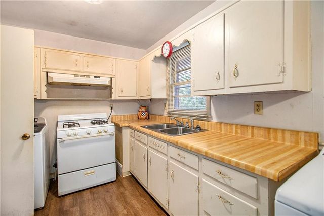 4128 Lindsey Drive, Decatur, GA 30035