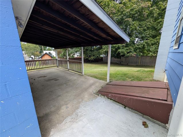 106 Depuyster Avenue, Beacon, NY 12508