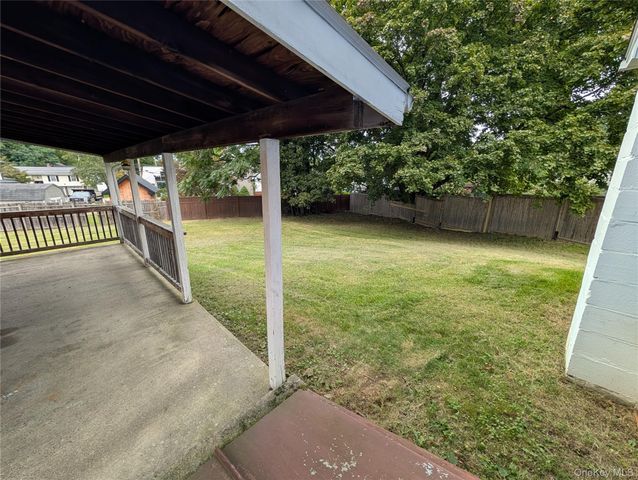 106 Depuyster Avenue, Beacon, NY 12508