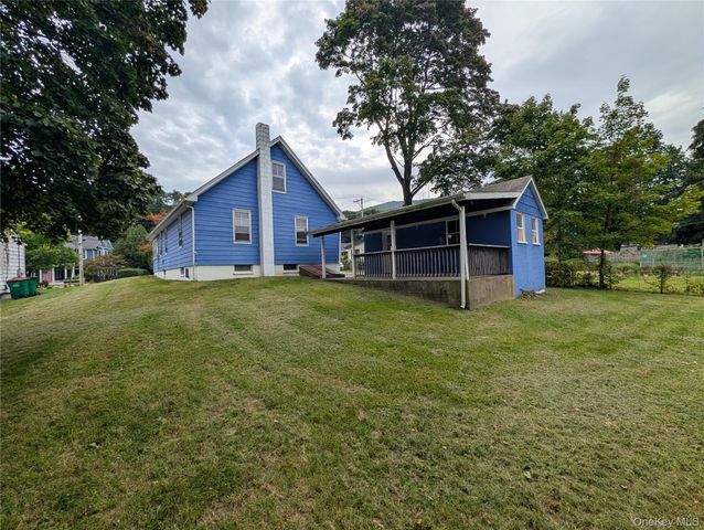106 Depuyster Avenue, Beacon, NY 12508