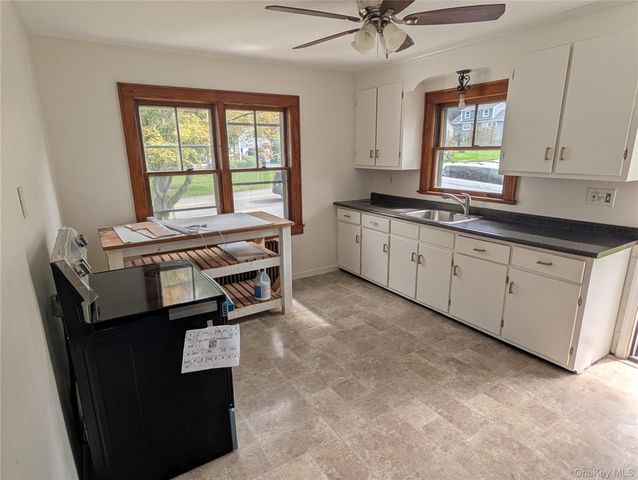 106 Depuyster Avenue, Beacon, NY 12508