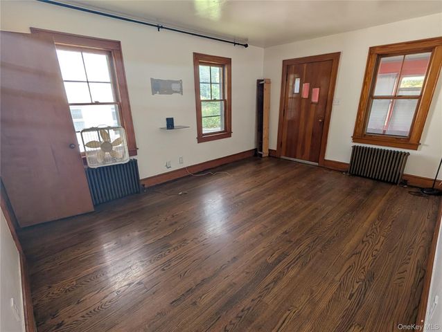 106 Depuyster Avenue, Beacon, NY 12508