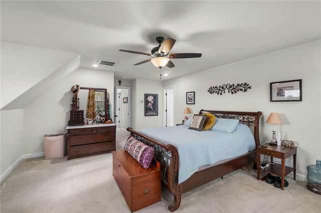 2 Cannich Circle, Bella Vista, AR 72715