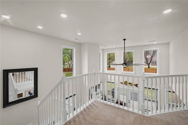 2 Cannich Circle, Bella Vista, AR 72715