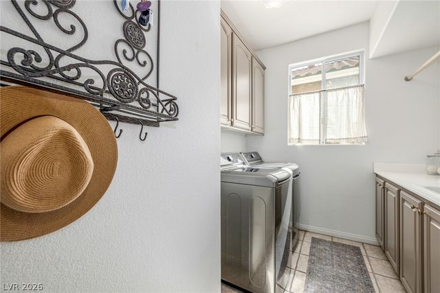 637 Jade Cliffs Lane, Las Vegas, NV 89144