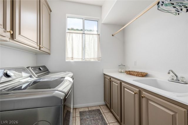 637 Jade Cliffs Lane, Las Vegas, NV 89144