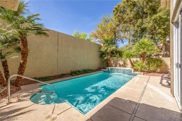 637 Jade Cliffs Lane, Las Vegas, NV 89144