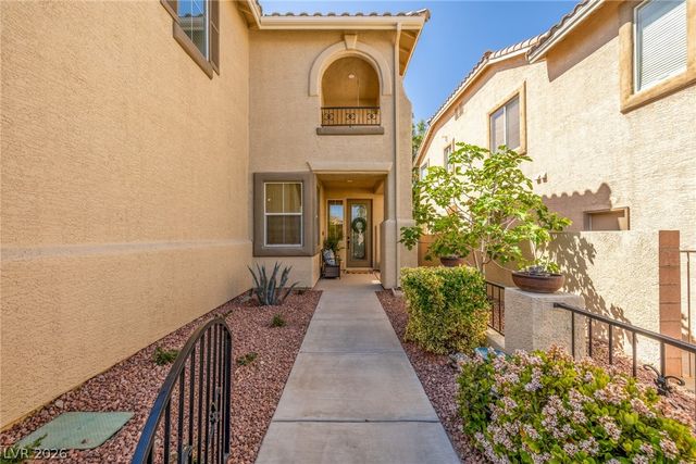 637 Jade Cliffs Lane, Las Vegas, NV 89144