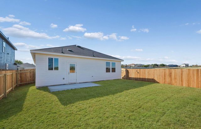 253 Elk Ave, San Marcos, TX 78666