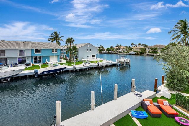 857 Havana Drive, Boca Raton, FL 33487
