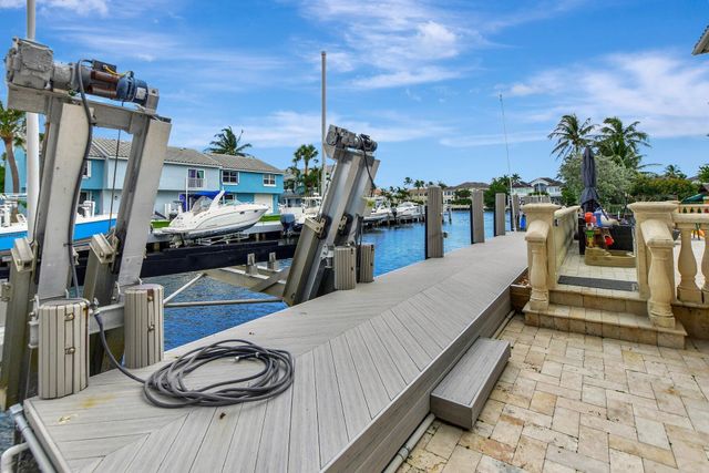 857 Havana Drive, Boca Raton, FL 33487