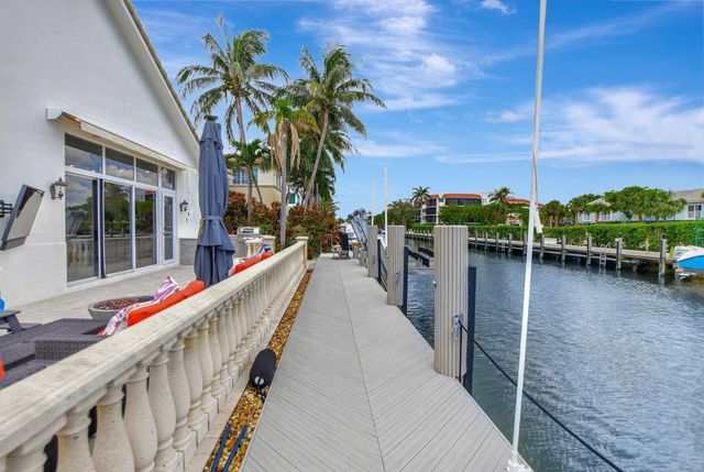 857 Havana Drive, Boca Raton, FL 33487