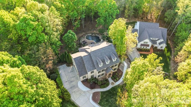 107 Mcauley Court, Mooresville, NC 28117