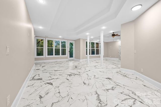 107 Mcauley Court, Mooresville, NC 28117