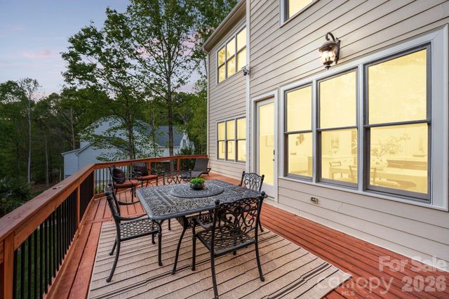 107 Mcauley Court, Mooresville, NC 28117
