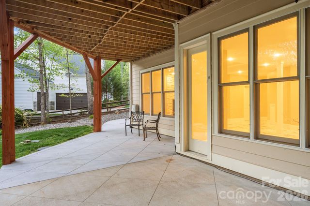 107 Mcauley Court, Mooresville, NC 28117