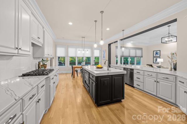 107 Mcauley Court, Mooresville, NC 28117