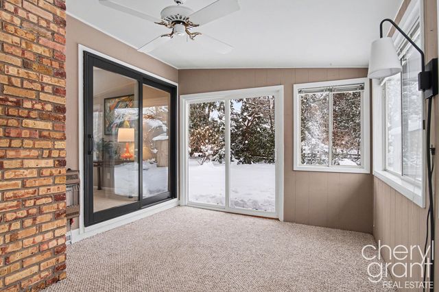 1508 Pinecrest Avenue SE, Grand Rapids, MI 49506