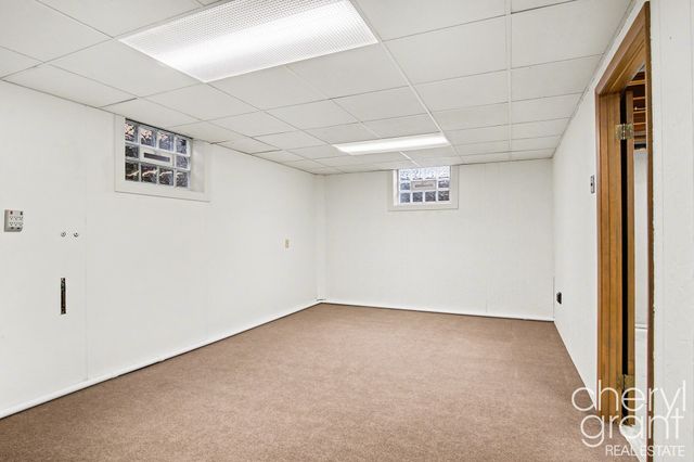 1508 Pinecrest Avenue SE, Grand Rapids, MI 49506