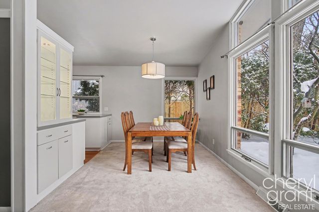 1508 Pinecrest Avenue SE, Grand Rapids, MI 49506