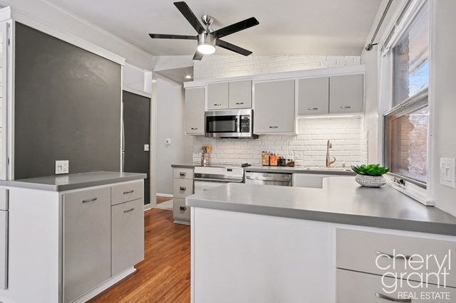 1508 Pinecrest Avenue SE, Grand Rapids, MI 49506