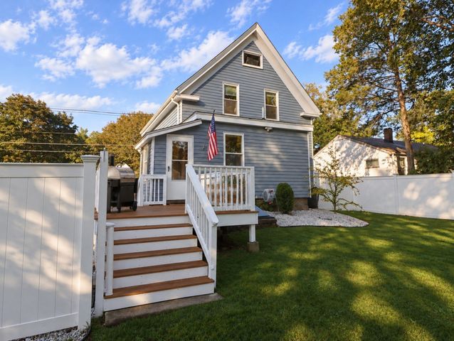 30 Baldwin Street, Easton, MA 02356