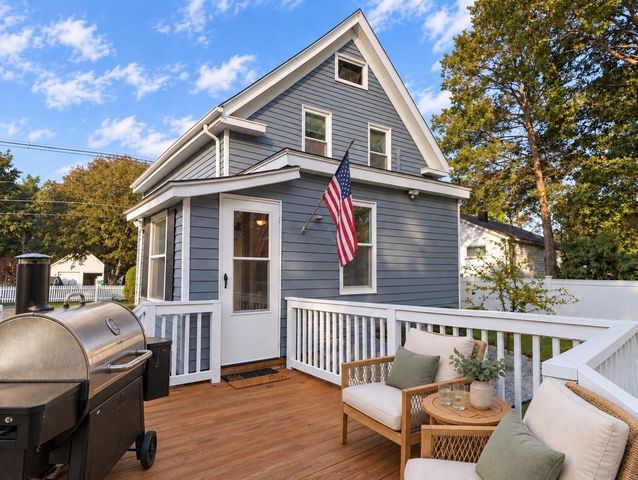30 Baldwin Street, Easton, MA 02356