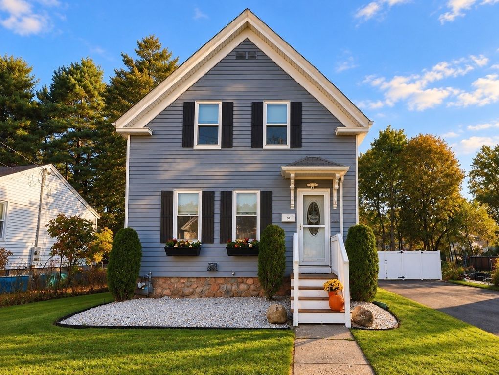 30 Baldwin Street, Easton, MA 02356